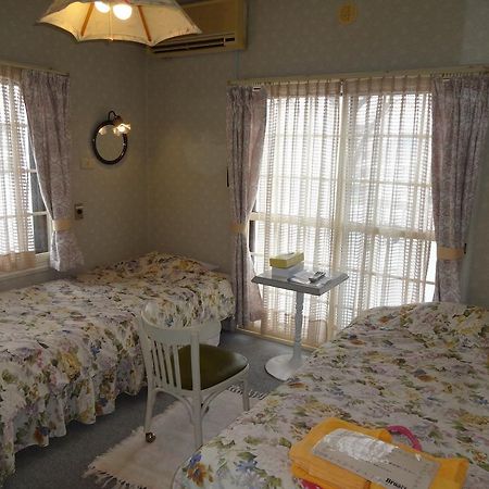 Ishiuchi Pension Bruges Minamiuonuma Chambre photo