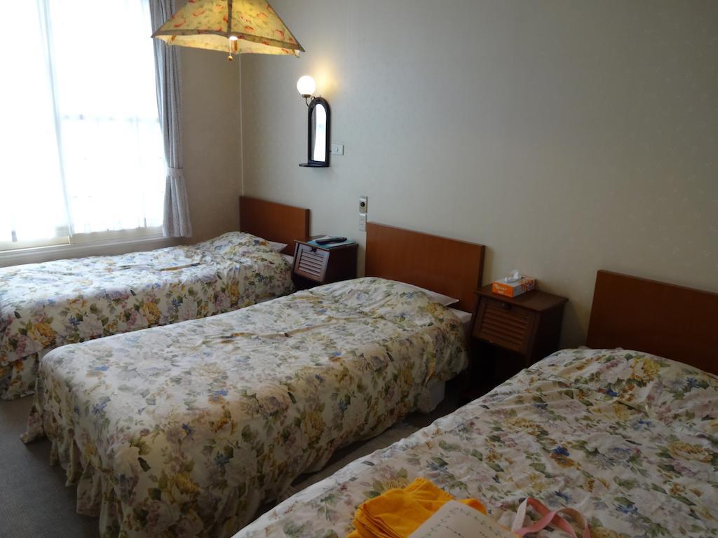 Ishiuchi Pension Bruges Minamiuonuma Chambre photo
